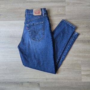 Levi's High Waisted Mom Jeans